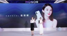 趙麗穎冰島幻境禮服驚艷亮相 現場開設自拍課堂