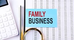 東鵬特飲造富，林木勤家族先下筷？