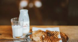 從生育補貼到國際化突圍，君樂寶的IPO劇本寫滿了焦慮